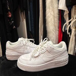 Nike Air Force 1 ‘07- Like NEW